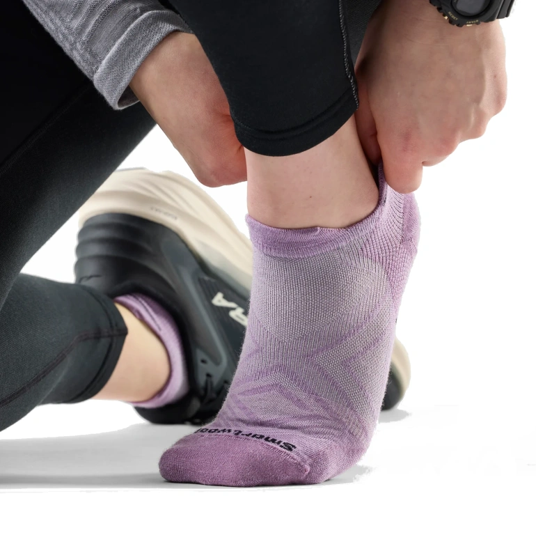 Skarpety RUN ZERO CUSHION LOW ANKLE WOMEN